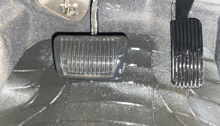 2018 Hyundai Verna 1.6 VTVT SX (O) AT, Petrol, Automatic, 55,391 km, Pedals