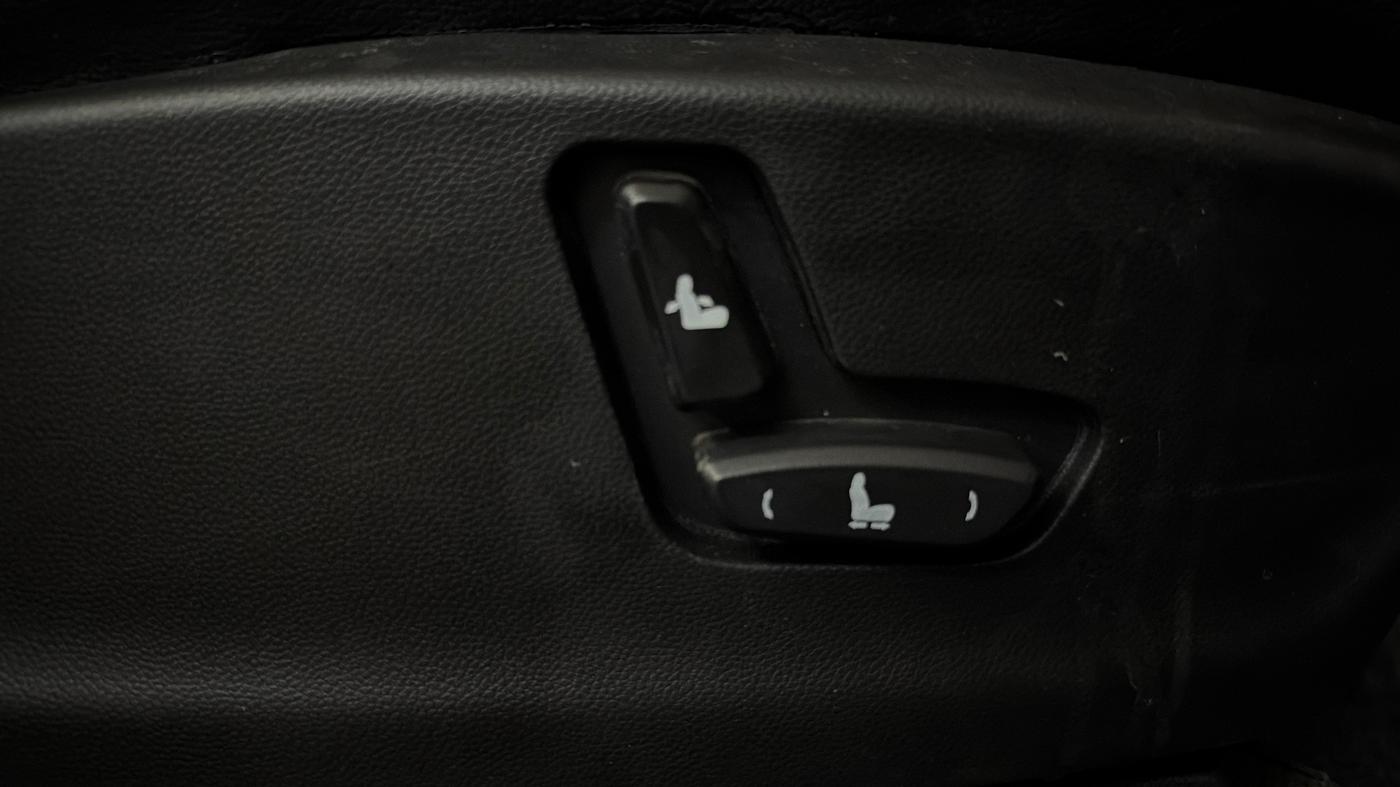 2020 MG HECTOR SHARP 1.5 DCT PETROL, Petrol, Automatic, 73,196 km, Driver Side Adjustment Panel