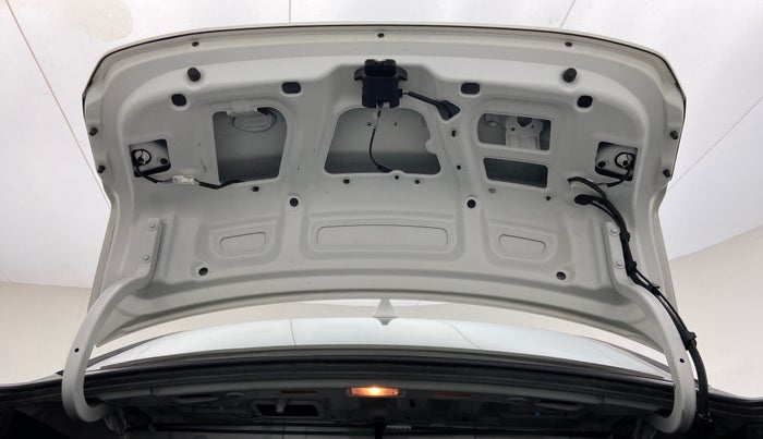 2020 Hyundai AURA SX PLUS 1.2 AMT, Petrol, Automatic, 39,886 km, Boot Door Open