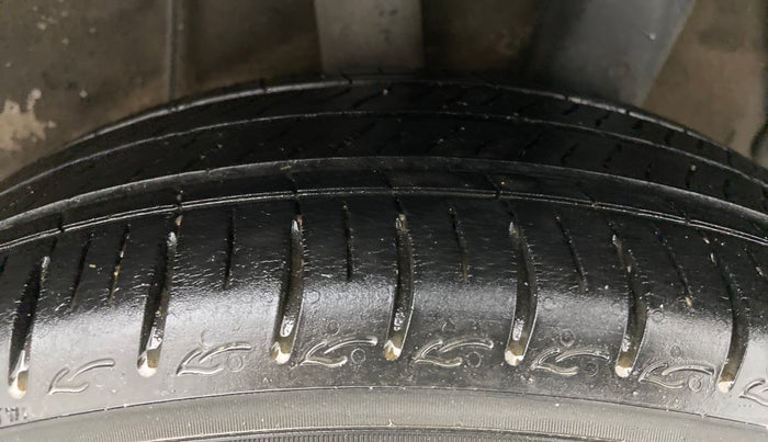 2020 Hyundai AURA SX PLUS 1.2 AMT, Petrol, Automatic, 39,886 km, Left Rear Tyre Tread