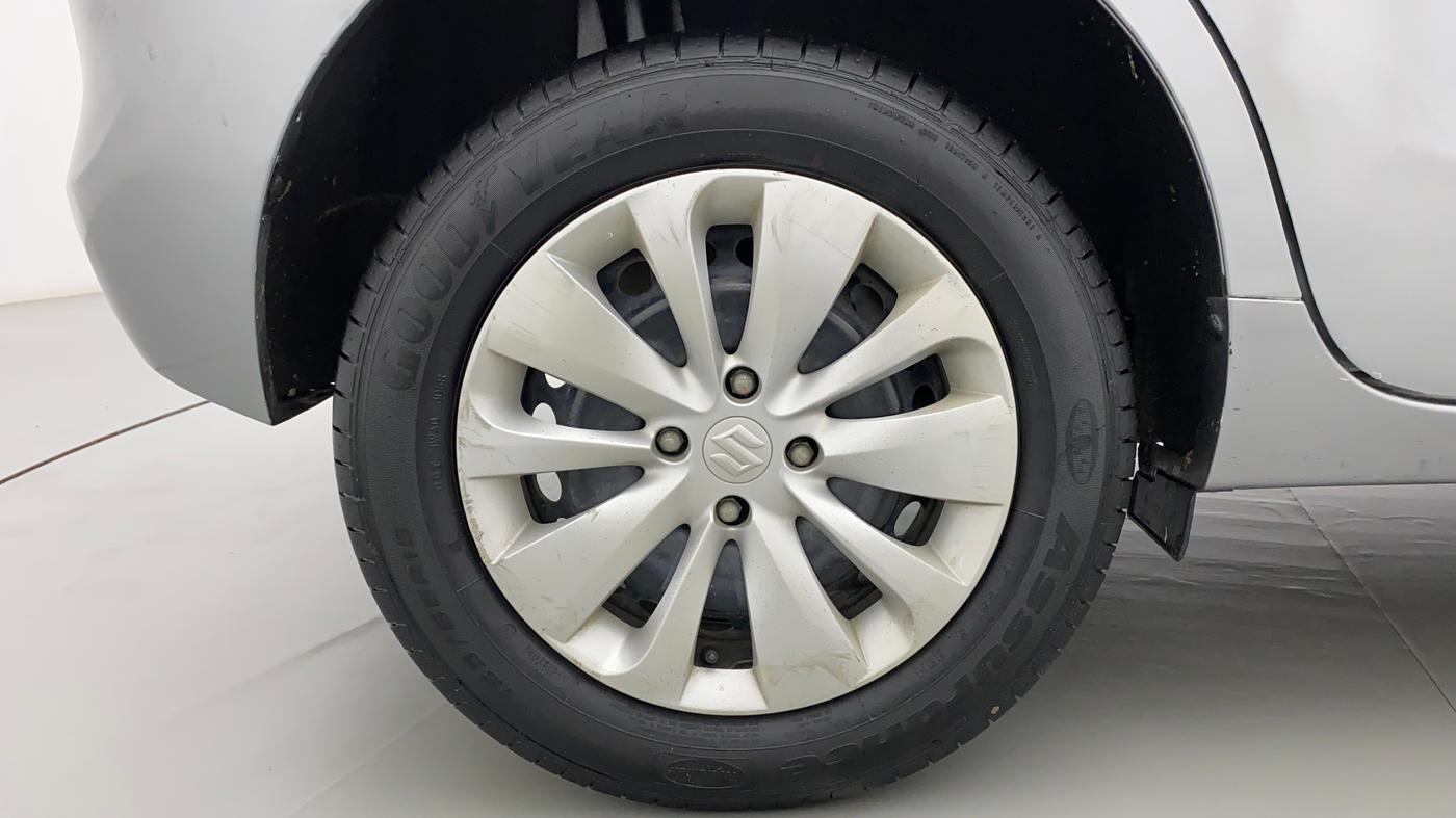 2017 Maruti Baleno DELTA PETROL 1.2, Petrol, Manual, 41,960 km, Right Rear Wheel