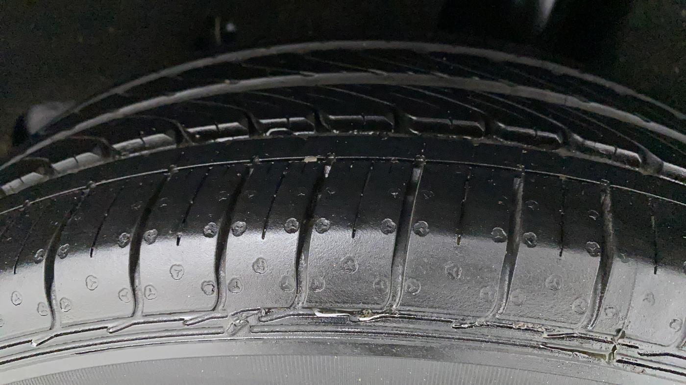 2017 Maruti Baleno DELTA PETROL 1.2, Petrol, Manual, 41,960 km, Left Rear Tyre Tread