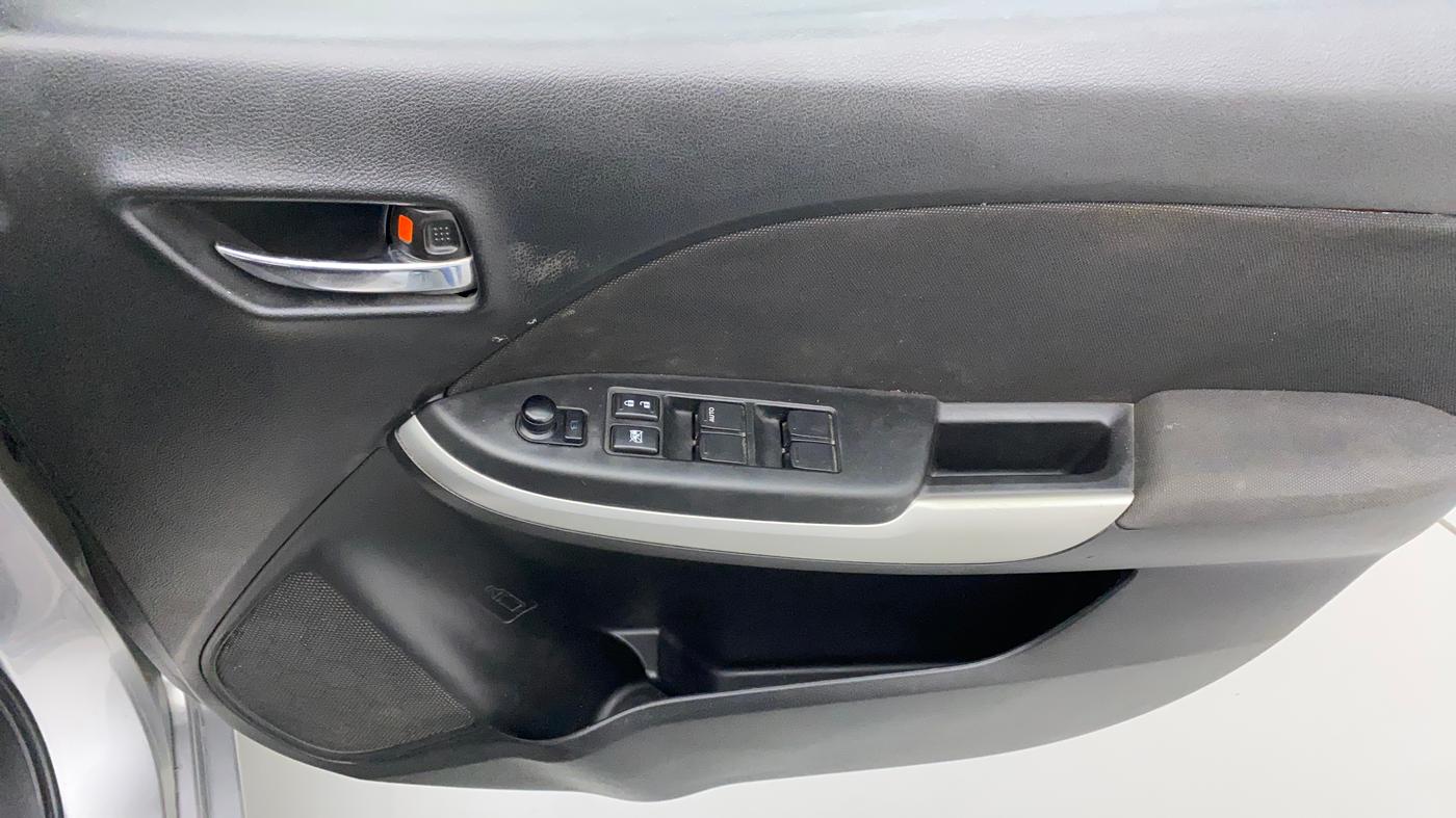 2017 Maruti Baleno DELTA PETROL 1.2, Petrol, Manual, 41,960 km, Driver Side Door Panels Control