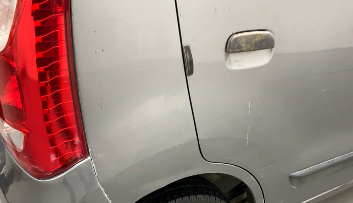 2012 Maruti Wagon R 1.0 LXI, Petrol, Manual, 69,981 km, Right quarter panel - Minor scratches