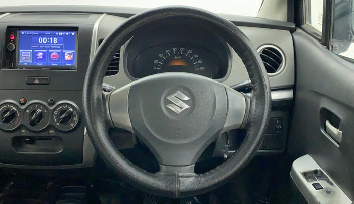 2012 Maruti Wagon R 1.0 LXI, Petrol, Manual, 69,981 km, Steering Wheel Close Up