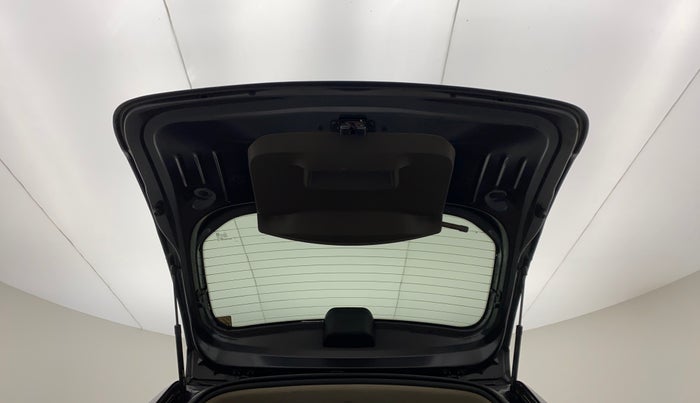 2017 Renault Duster 85 PS RXZ DIESEL, Diesel, Manual, 69,947 km, Boot Door Open