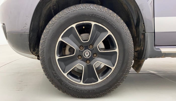 2017 Renault Duster 85 PS RXZ DIESEL, Diesel, Manual, 69,947 km, Left Front Wheel