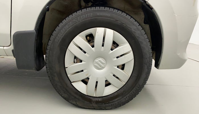 2018 Maruti Alto 800 LXI, Petrol, Manual, 66,297 km, Right Front Wheel