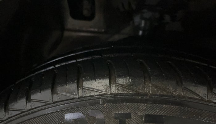 2022 Hyundai GRAND I10 NIOS SPORTZ 1.2 KAPPA VTVT, Petrol, Manual, 34,308 km, Left Front Tyre Tread