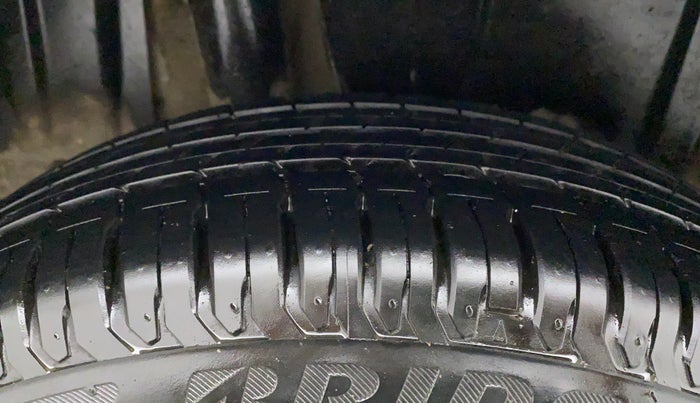 2021 Maruti Ertiga ZXI+ SHVS, Petrol, Manual, 15,246 km, Right Rear Tyre Tread