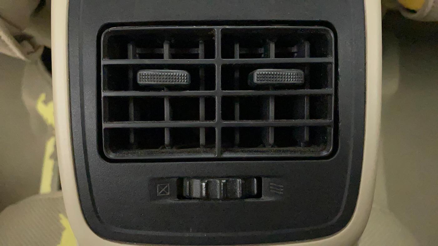 2018 Maruti Dzire VXI, Petrol, Manual, 69,688 km, Rear AC Vents