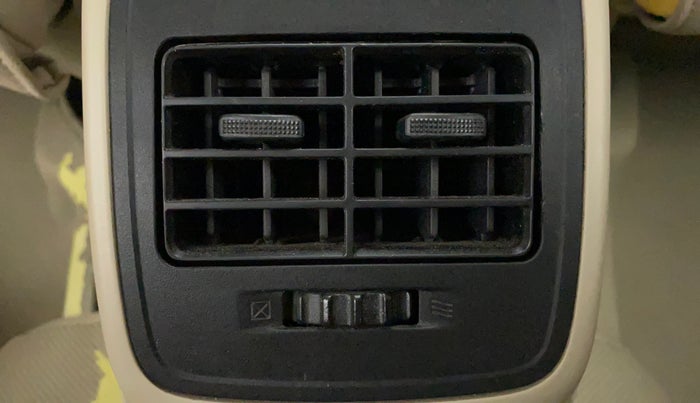 2018 Maruti Dzire VXI, Petrol, Manual, 69,688 km, Rear AC Vents