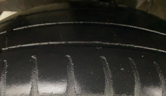 2022 Renault Kwid CLIMBER MT 1.0, Petrol, Manual, 56,050 km, Left Front Tyre Tread