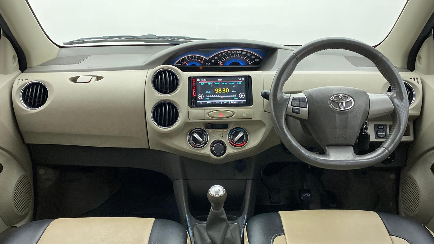 2015 Toyota Etios VX, Petrol, Manual, 41,578 km, Dashboard