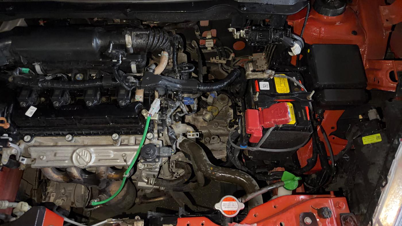 2023 Maruti Swift VXI, Petrol, Manual, 26,779 km, Engine View - Left
