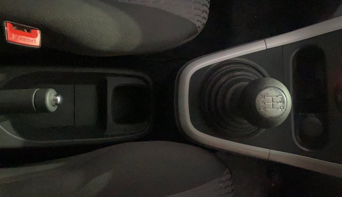 2013 Maruti Ritz ZXI, Petrol, Manual, 29,725 km, Gear Lever