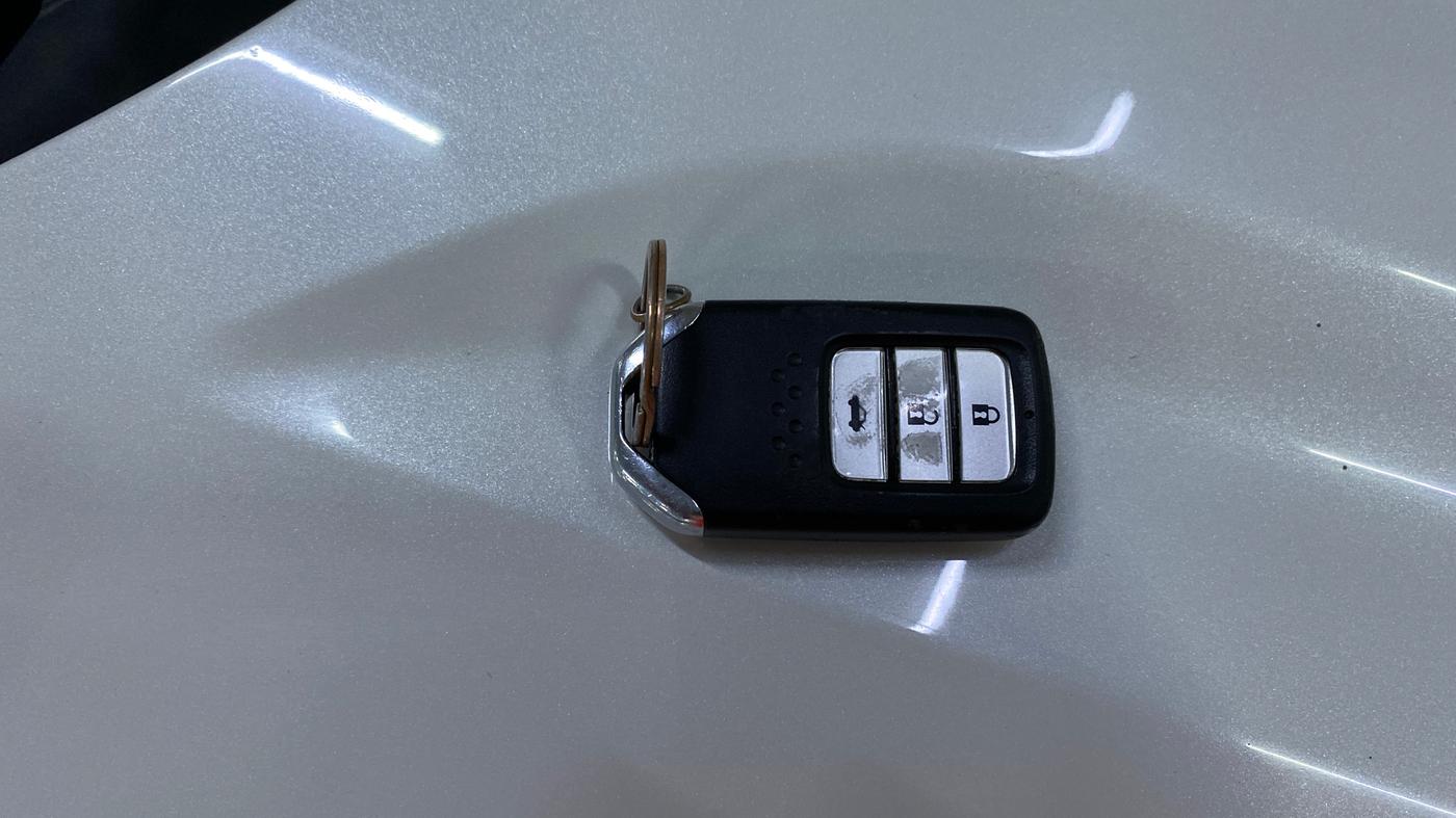 2021 Honda City 1.5L I-VTEC V MT 4TH GEN, Petrol, Manual, 61,755 km, Key Close Up