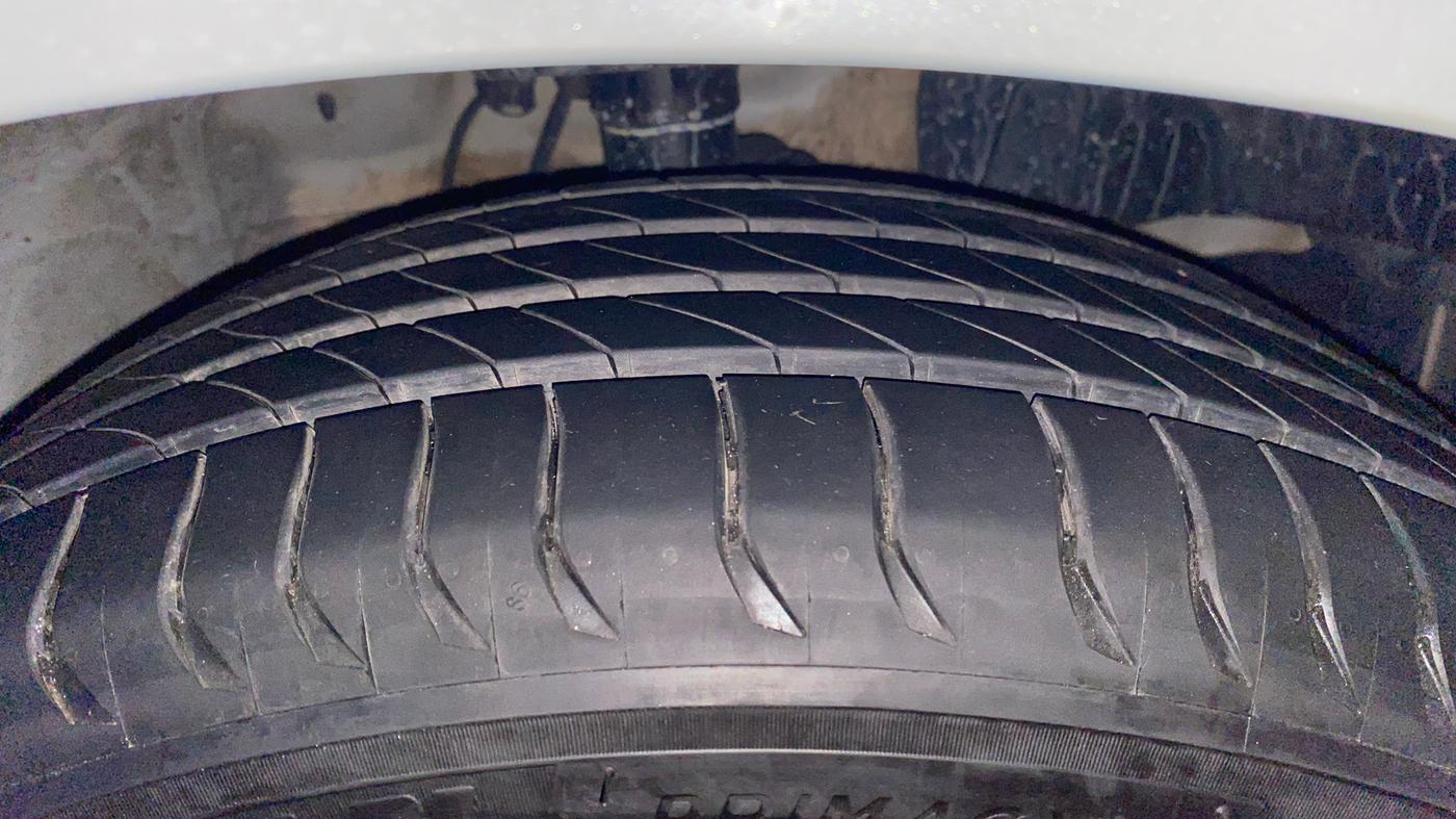 2021 Honda City 1.5L I-VTEC V MT 4TH GEN, Petrol, Manual, 61,755 km, Right Front Tyre Tread