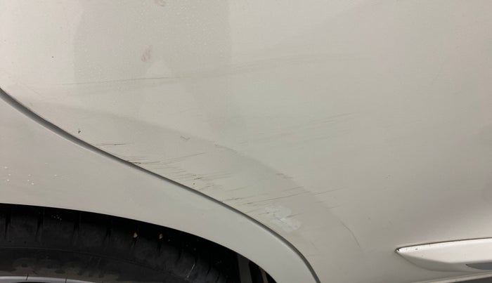 2017 Maruti Baleno ZETA PETROL 1.2, Petrol, Manual, 57,258 km, Right rear door - Minor scratches