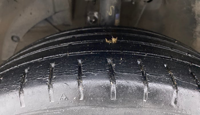 2017 Maruti Baleno ZETA PETROL 1.2, Petrol, Manual, 57,258 km, Left Front Tyre Tread