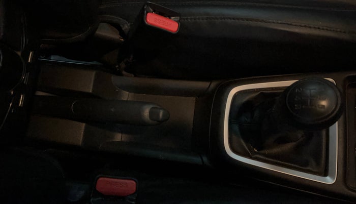 2023 Maruti Swift LXI, Petrol, Manual, 29,593 km, Gear Lever