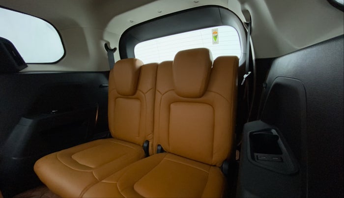 2022 Tata Safari XTA+ DARK EDITION , Diesel, Automatic, 20,673 km, Third Seat Row ( optional )