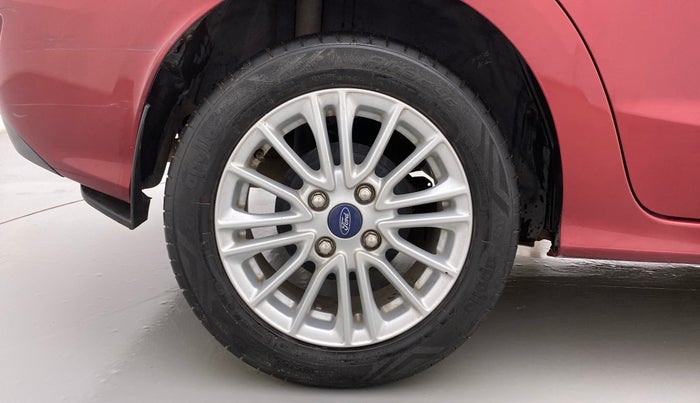 2021 Ford Figo Aspire TITANIUM 1.2 PETROL, Petrol, Manual, 29,246 km, Right Rear Wheel