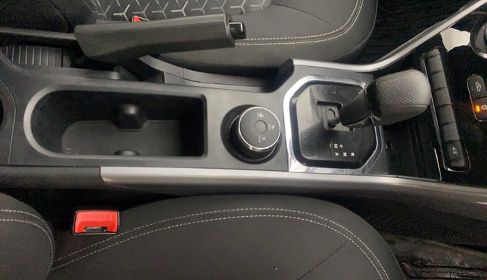 2023 Tata NEXON XMA SUNROOF PETROL, Petrol, Automatic, 14,457 km, Gear Lever