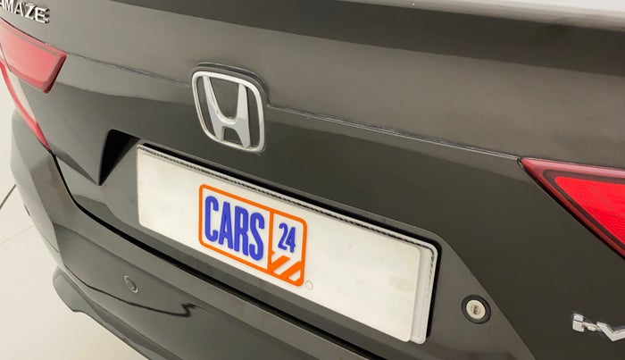 2018 Honda Amaze 1.2L I-VTEC S, Petrol, Manual, 75,658 km, Dicky (Boot door) - Minor scratches