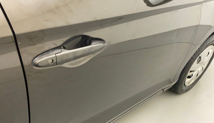 2018 Honda Amaze 1.2L I-VTEC S, Petrol, Manual, 75,658 km, Driver-side door - Slightly dented