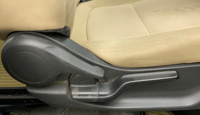 2018 Honda Amaze 1.2L I-VTEC S, Petrol, Manual, 75,658 km, Driver Side Adjustment Panel