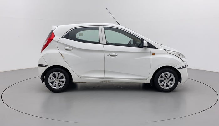 2017 Hyundai Eon SPORTZ, Petrol, Manual, 49,791 km, Right Side View