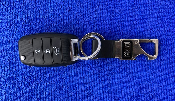 2020 KIA SELTOS HTE 1.5 MT DIESEL, Diesel, Manual, 82,756 km, Key Close Up