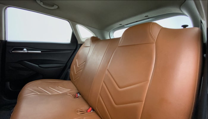 2020 KIA SELTOS HTE 1.5 MT DIESEL, Diesel, Manual, 82,756 km, Right Side Rear Door Cabin