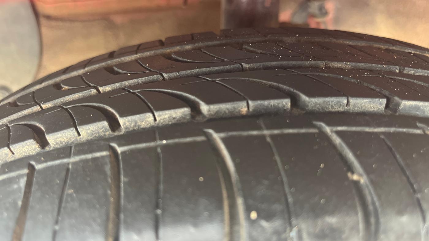 2019 Hyundai Grand i10 SPORTZ AT 1.2 KAPPA VTVT, Petrol, Automatic, 45,315 km, Left Front Tyre Tread
