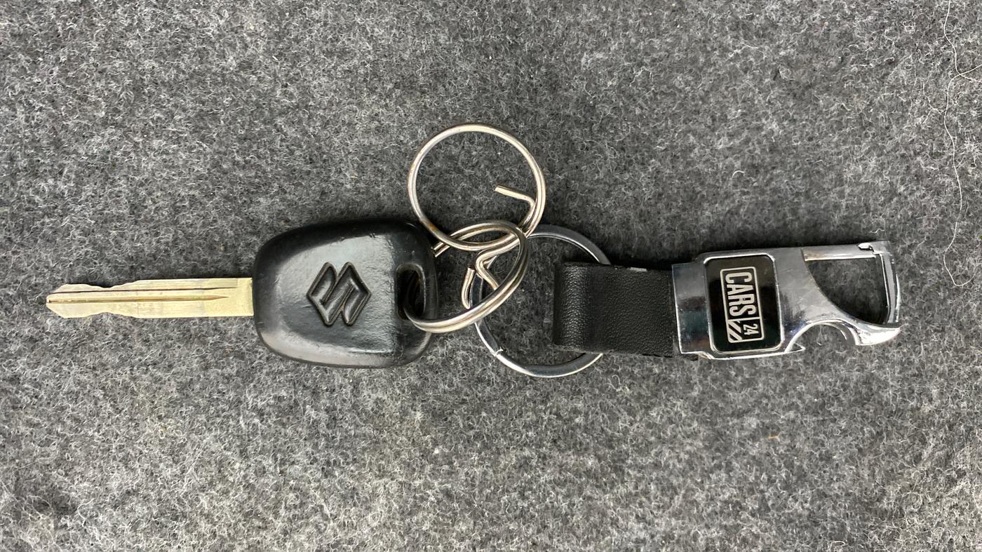 2018 Maruti OMNI E 8 STR, Petrol, Manual, 16,844 km, Key Close Up