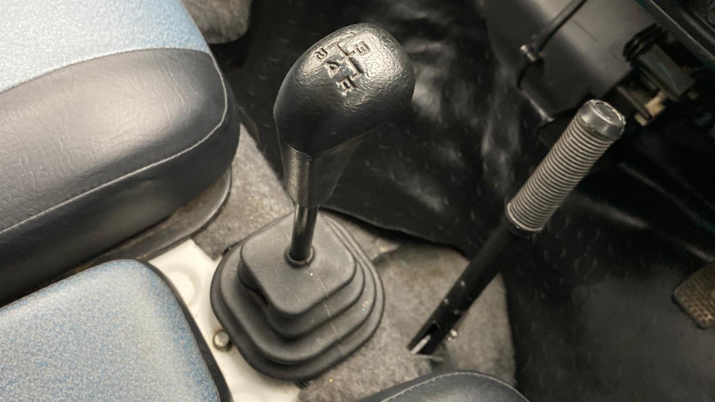 2018 Maruti OMNI E 8 STR, Petrol, Manual, 16,844 km, Gear Lever