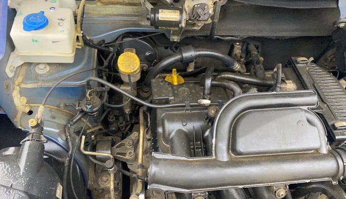 2017 Renault Kwid CLIMBER 1.0 AMT, Petrol, Automatic, 19,505 km, Engine View - Right