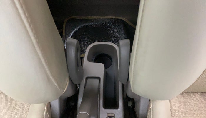 2012 Hyundai i10 ERA 1.1, Petrol, Manual, 27,306 km, Driver Side Adjustment Panel