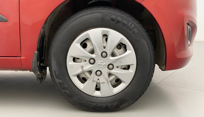 2012 Hyundai i10 ERA 1.1, Petrol, Manual, 27,306 km, Right Front Wheel