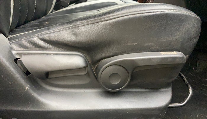 2015 Maruti Swift ZDI, Diesel, Manual, 83,737 km, Driver Side Adjustment Panel