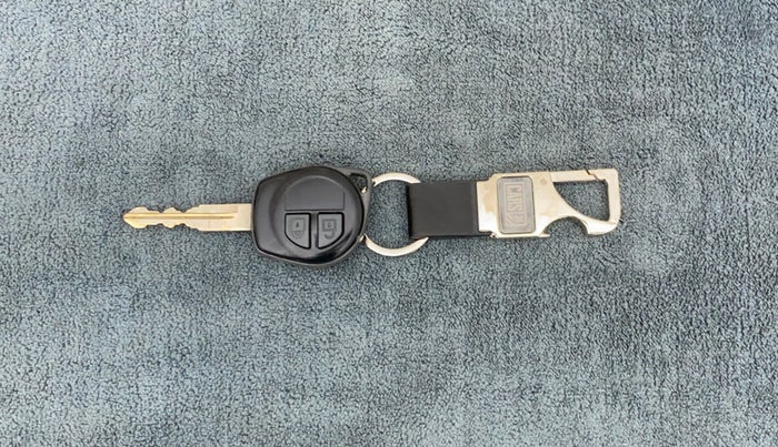 2012 Maruti Swift Dzire ZXI, Petrol, Manual, 1,08,955 km, Key Close Up