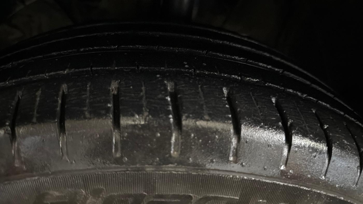 2019 Maruti Baleno ZETA PETROL 1.2, Petrol, Manual, 28,993 km, Left Front Tyre Tread