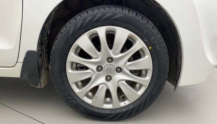 2015 Maruti Baleno ALPHA PETROL 1.2, Petrol, Manual, 61,855 km, Right Front Wheel