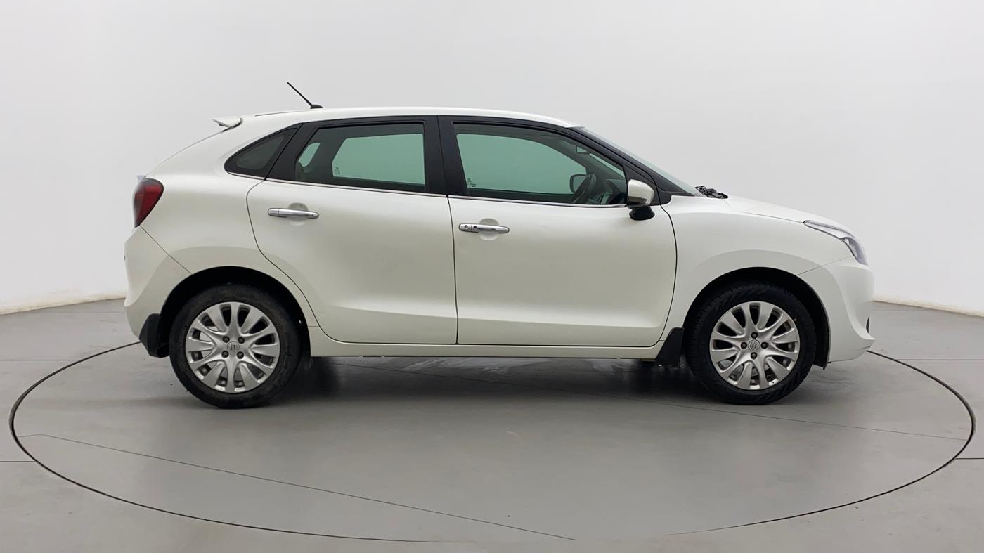 2015 Maruti Baleno ALPHA PETROL 1.2, Petrol, Manual, 61,855 km, Right Side View