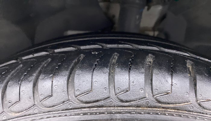 2020 Ford Ecosport 1.5 TITANIUM PLUS TI VCT AT, Petrol, Automatic, 13,554 km, Left Front Tyre Tread
