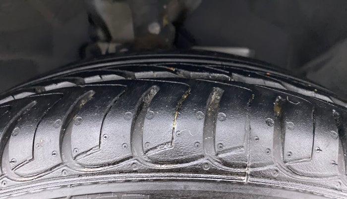 2020 Ford Ecosport 1.5 TITANIUM PLUS TI VCT AT, Petrol, Automatic, 13,554 km, Right Front Tyre Tread