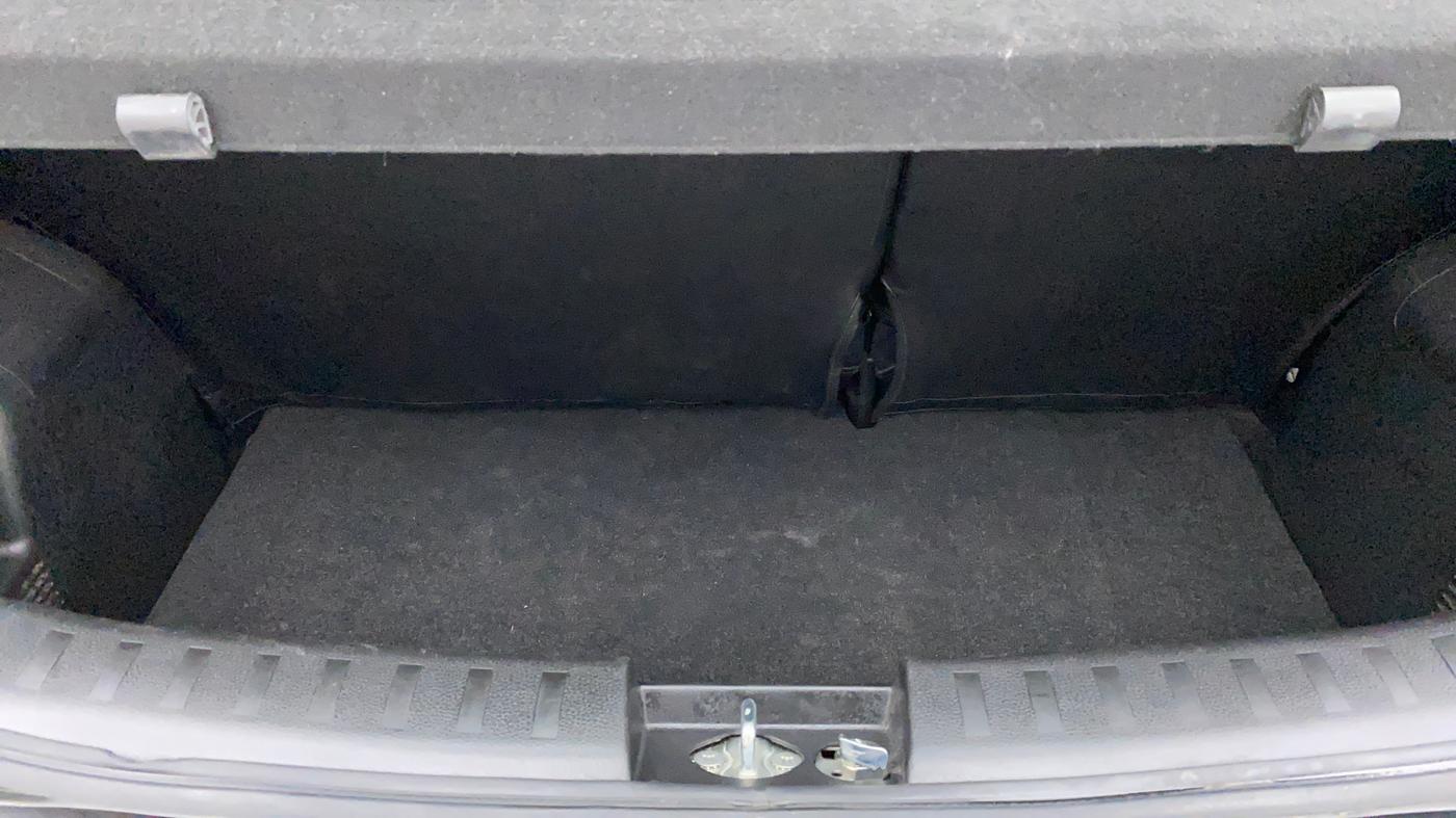 2017 Maruti Swift VXI, Petrol, Manual, 58,683 km, Boot Inside