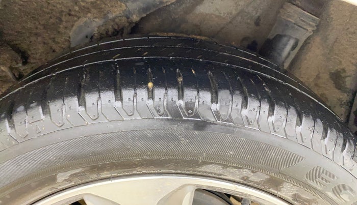 2019 Hyundai Verna 1.6 VTVT SX O, Petrol, Manual, 47,209 km, Left Rear Tyre Tread