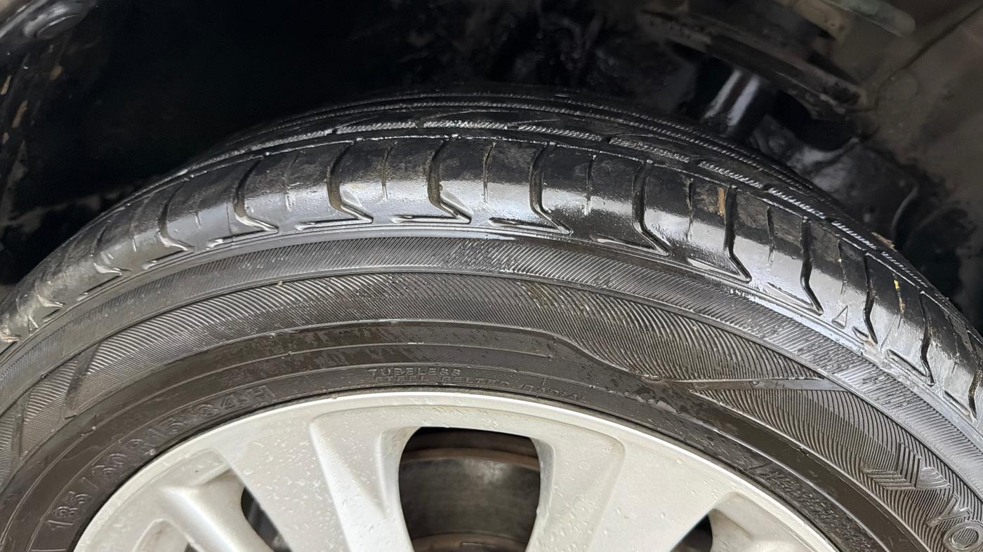 2019 Toyota YARIS G CVT, Petrol, Automatic, 52,425 km, Right Front Tyre Tread